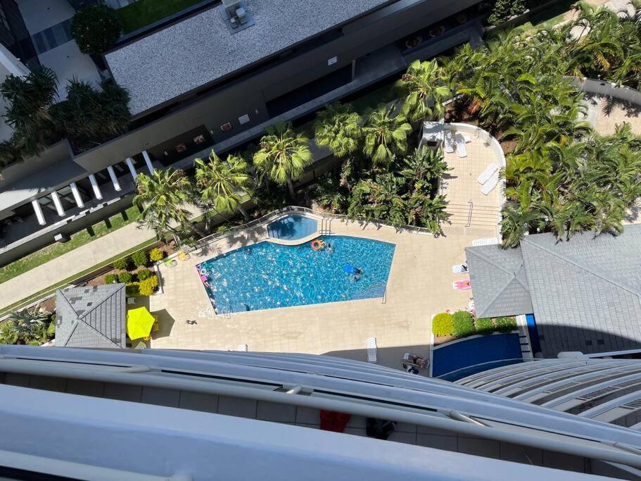 Private Sky Terrace Classic Penthouse 2 Car Parks Apartamento Gold Coast Exterior foto